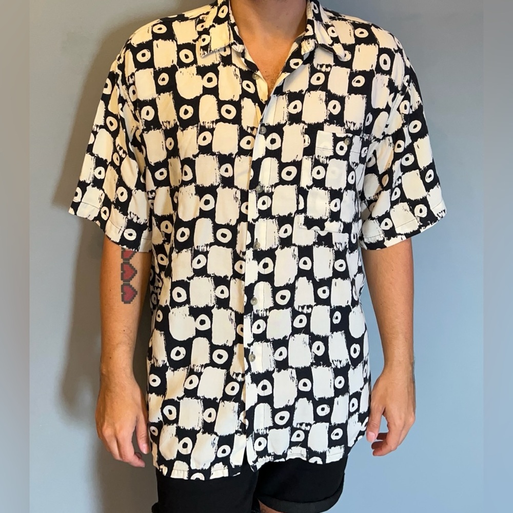 Pierre Cardin Black and White Casual Button Down Shirt